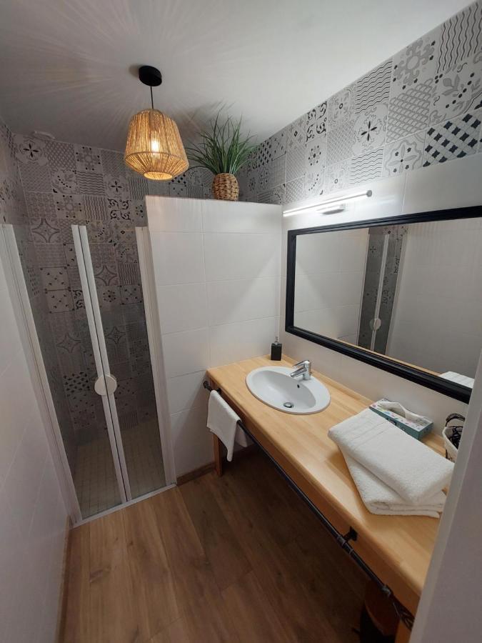 Chambre individuelle de Charme avec Patio et Parking Cisse Extérieur photo
