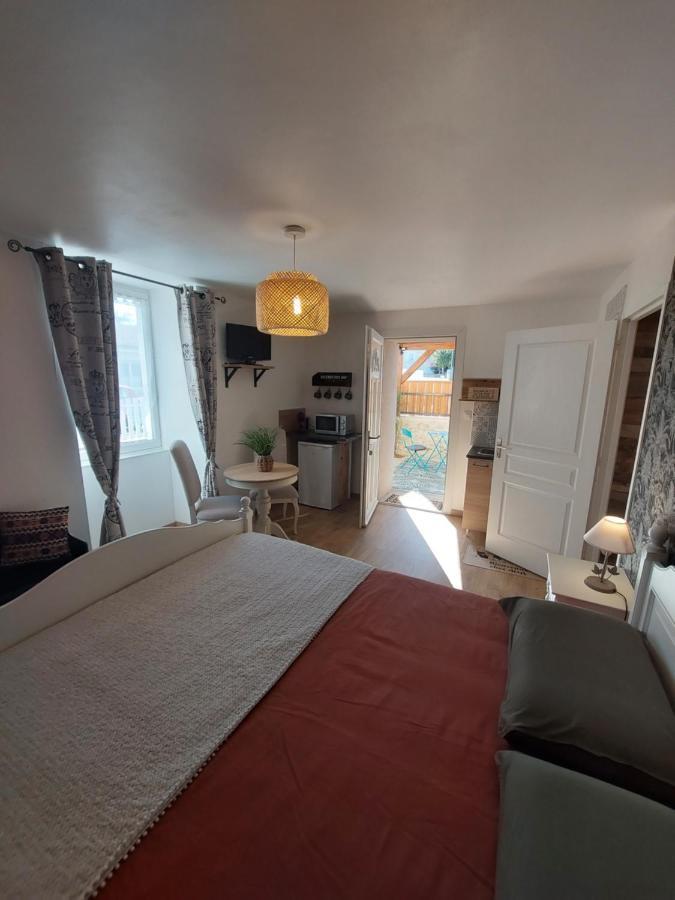 Chambre individuelle de Charme avec Patio et Parking Cisse Extérieur photo