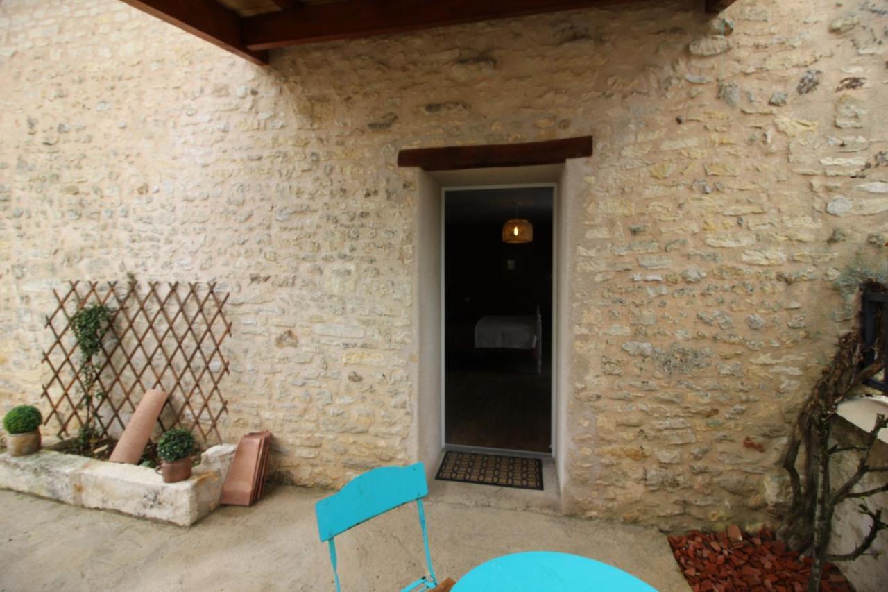 Chambre individuelle de Charme avec Patio et Parking Cisse Extérieur photo